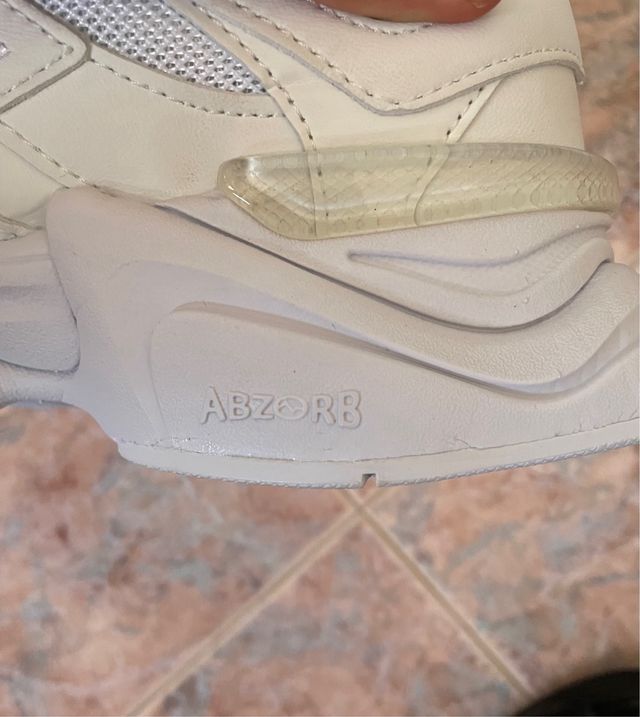 New Balance 9060 Bianche Taglia 42