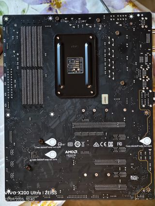 AMD Ryzen 7 2700X + Placa Base + Disipador Noctua