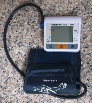MASTER-AID MISURATORE DI PRESSIONE TECH PRO