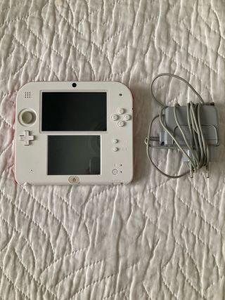 Nintendo 2DS + Juegos