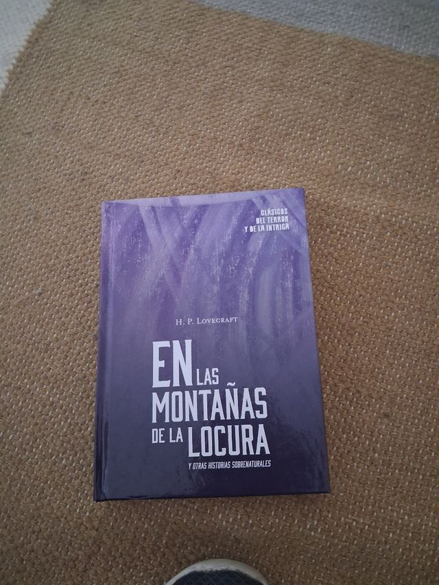 En las montañas de la locura
