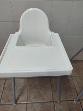  2 Tronas IKEA blanca