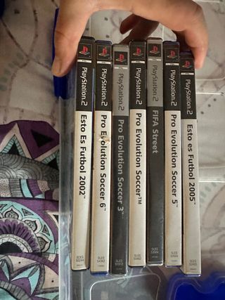 Lote 7 Juegos Fútbol PS2
preguntar precio