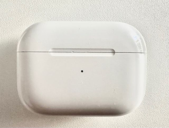 AirPods Pro Apple más funda protectora