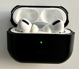 AirPods Pro Apple más funda protectora
