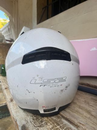 Casco LS2 FF370 EASY 
Blanco y negro