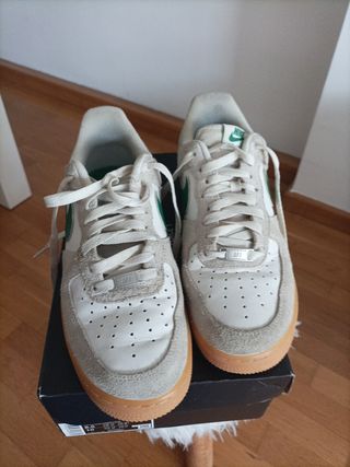 Nike Air Force 1 Talla 42 Beige/Verde