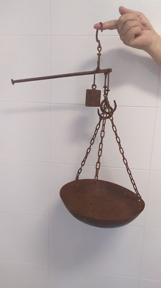 Báscula Romana Antigua