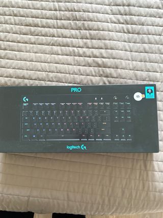 Teclado Gaming Logitech G Pro TKL Preto