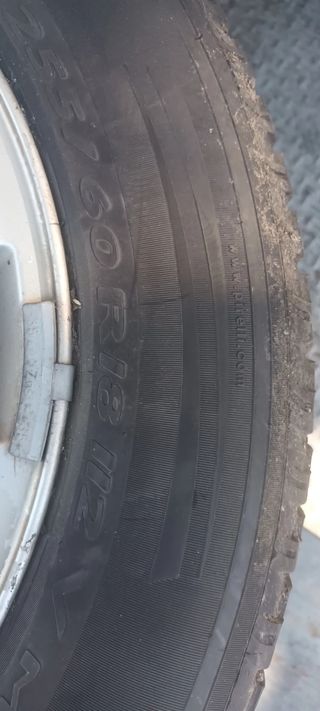Neumáticos 255/60R18