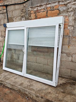 Ventana 2 x 1,6 oscilobatiente 