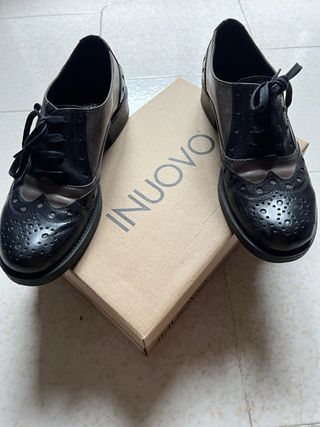 Scarpe stringate bicolore donna