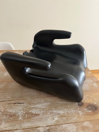 2 Elevadores negros
Grupo 2 y 3
5€ la unidad