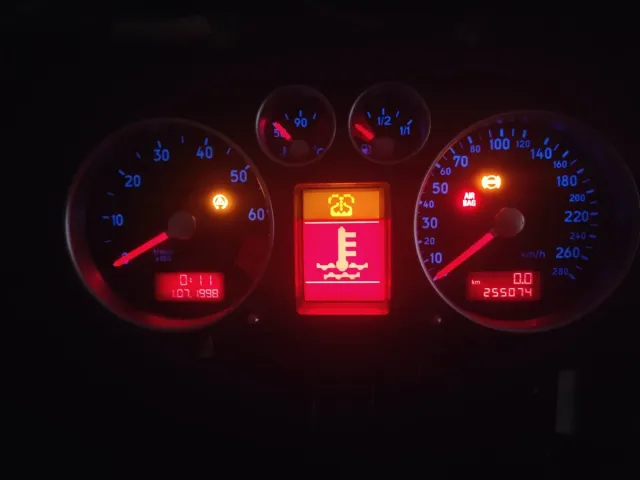 Cuadro de instrumentos Audi TT MK1. RECONSTRUIDO.