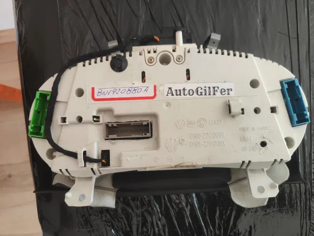 Cuadro de instrumentos Audi TT MK1. RECONSTRUIDO.