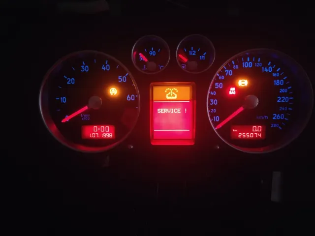 Cuadro de instrumentos Audi TT MK1. RECONSTRUIDO.