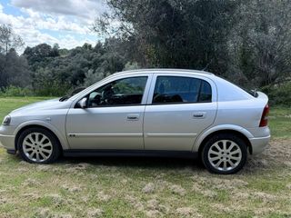 Opel Astra 2003