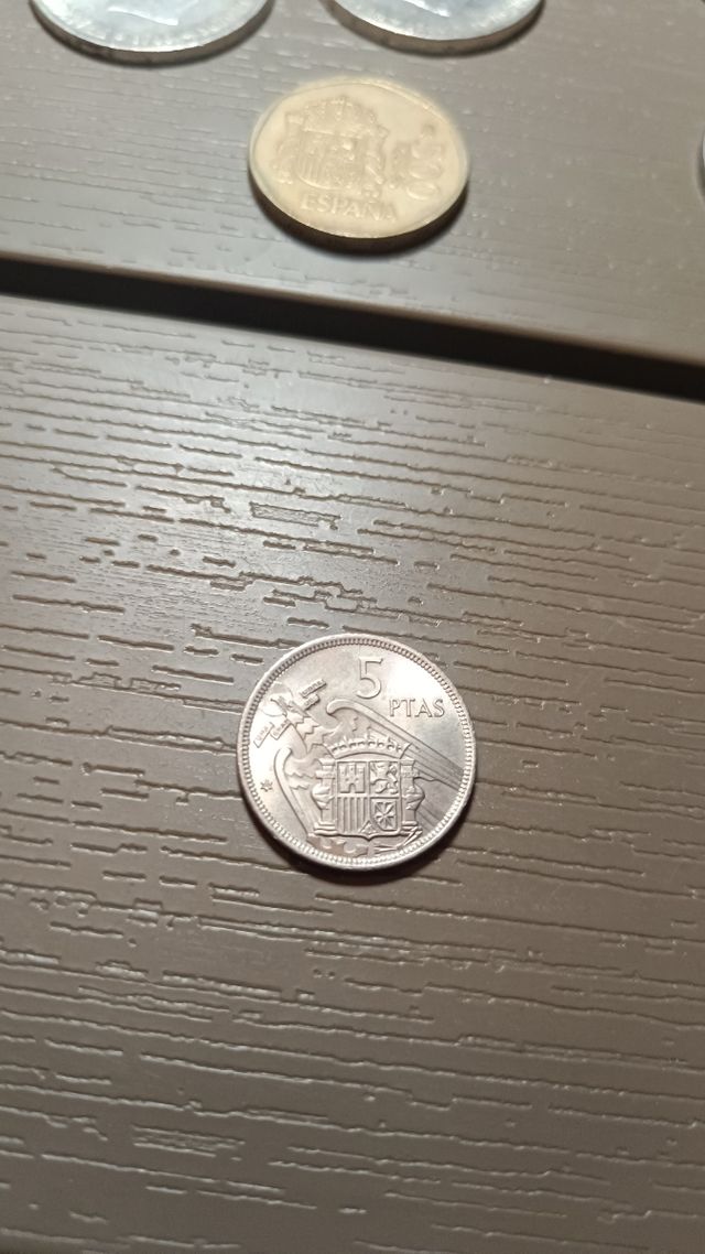 Moneda 5 Pesetas Franco 1957