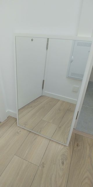 Espejo de baño moderno