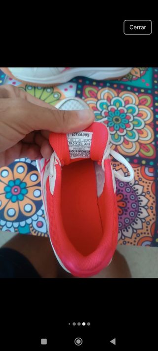 Zapatillas Asics niña blancas y naranjas