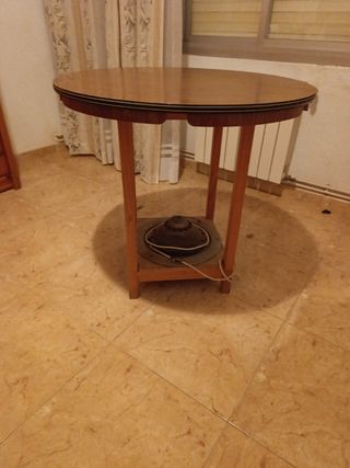Mesa camilla redonda con brasero