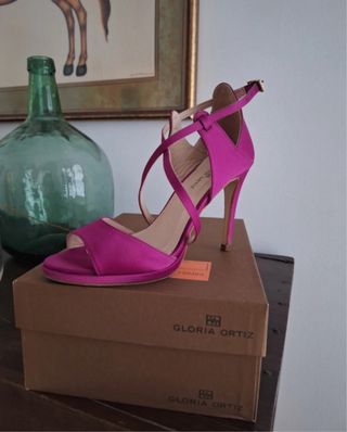 Zapatos de tacón Gloria Ortiz rosas