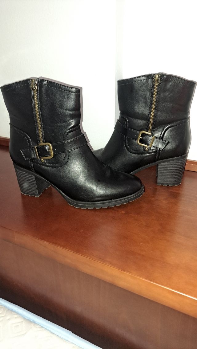 Botas de señora negras talla 39