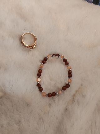 Anillo y pulsera 