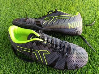 Zapatillas Fútbol Sala Decimas Grises y Verdes