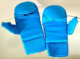 Guantes Karate Tokaido Azules WKF XL