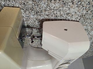 Máquina de coser Privileg Super Nutzstich