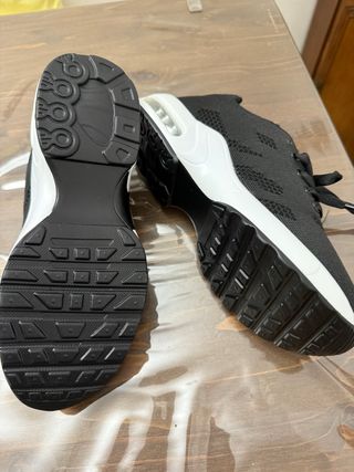 Scarpe fashion nere e bianche