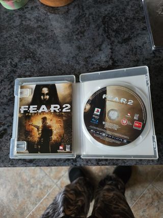 Pacchetto di 4 giochi F.E.A.R. Killzone per PS2/PS3