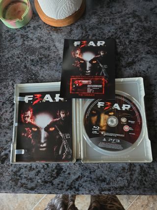 Pacchetto di 4 giochi F.E.A.R. Killzone per PS2/PS3