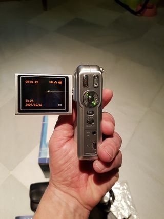 Videocámara Digital AIRIS N729 Plata