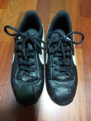 Zapatillas Nike Cortez blancas/Negras Talla 36