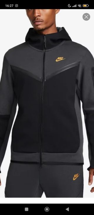 Nike Tech Fleece Chaqueta Gris y Negra