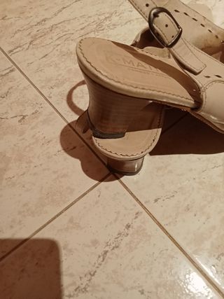 Zapatos Beige Slingback