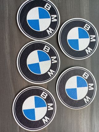 Parche BMW en Piel Negro y Azul 6,5cms