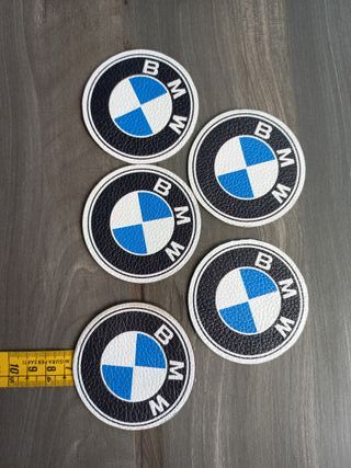 Parche BMW en Piel Negro y Azul 6,5cms