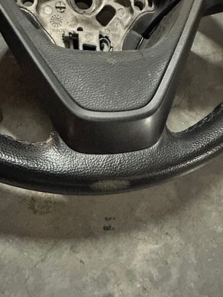 Volante BMW Serie 2 F46 LCI 2018