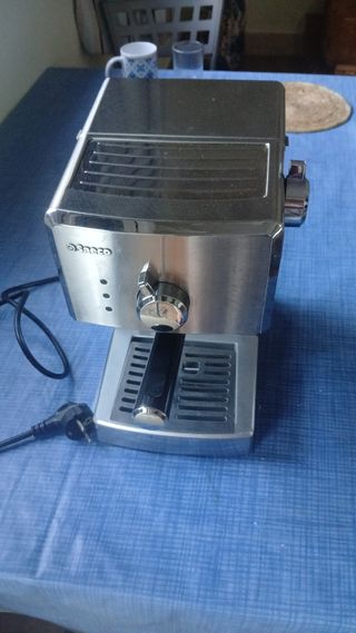 Cafetera Express Saeco