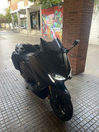 Yamaha Tmax 560 tech Max  año 2020 “solo 4700 km”