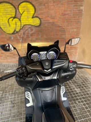 Yamaha Tmax 560 tech Max  año 2020 “solo 4700 km”