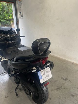 Yamaha Tmax 560 tech Max  año 2020 “solo 4700 km”