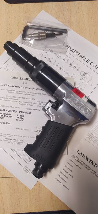Pistola Neumática Atornillador Larwind PT404HC