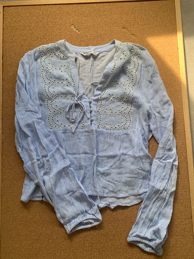 Blusa Stradivarius Rayas y Encaje