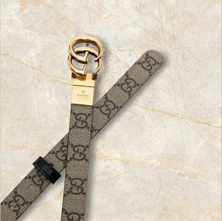 Cinturón Gucci GG Marmont Reversible Beige/Negro
