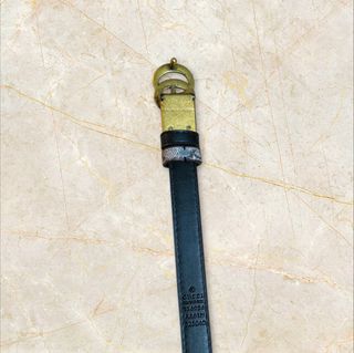 Cinturón Gucci GG Marmont Reversible Beige/Negro