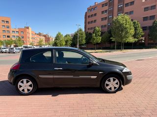 Renault Megane 1.5 DCI 105 CV 3 PUERTAS 